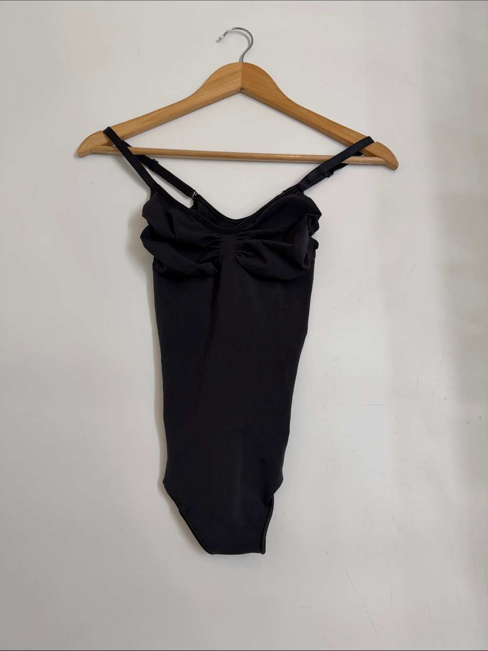 SKIMS Black Sculpting Bodysuit Size XL Adjustable Straps